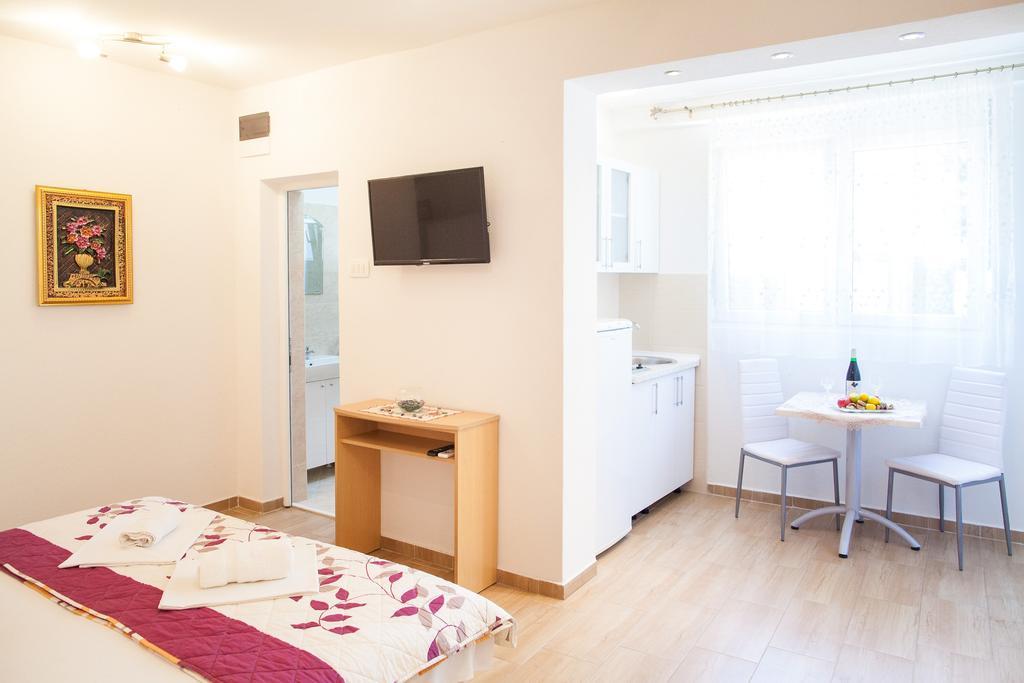 Apartments & Rooms Jelka Kotor Extérieur photo