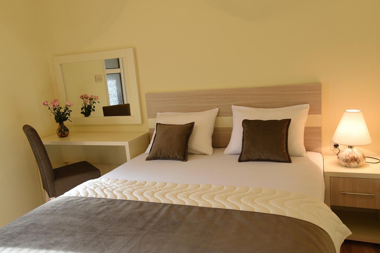 Apartments & Rooms Jelka Kotor Extérieur photo