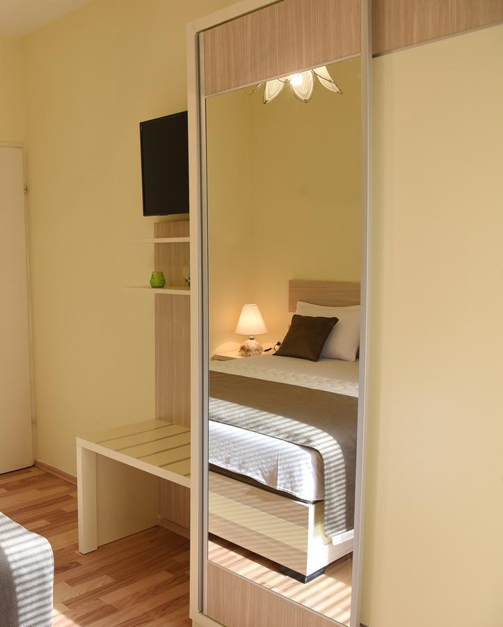 Apartments & Rooms Jelka Kotor Extérieur photo