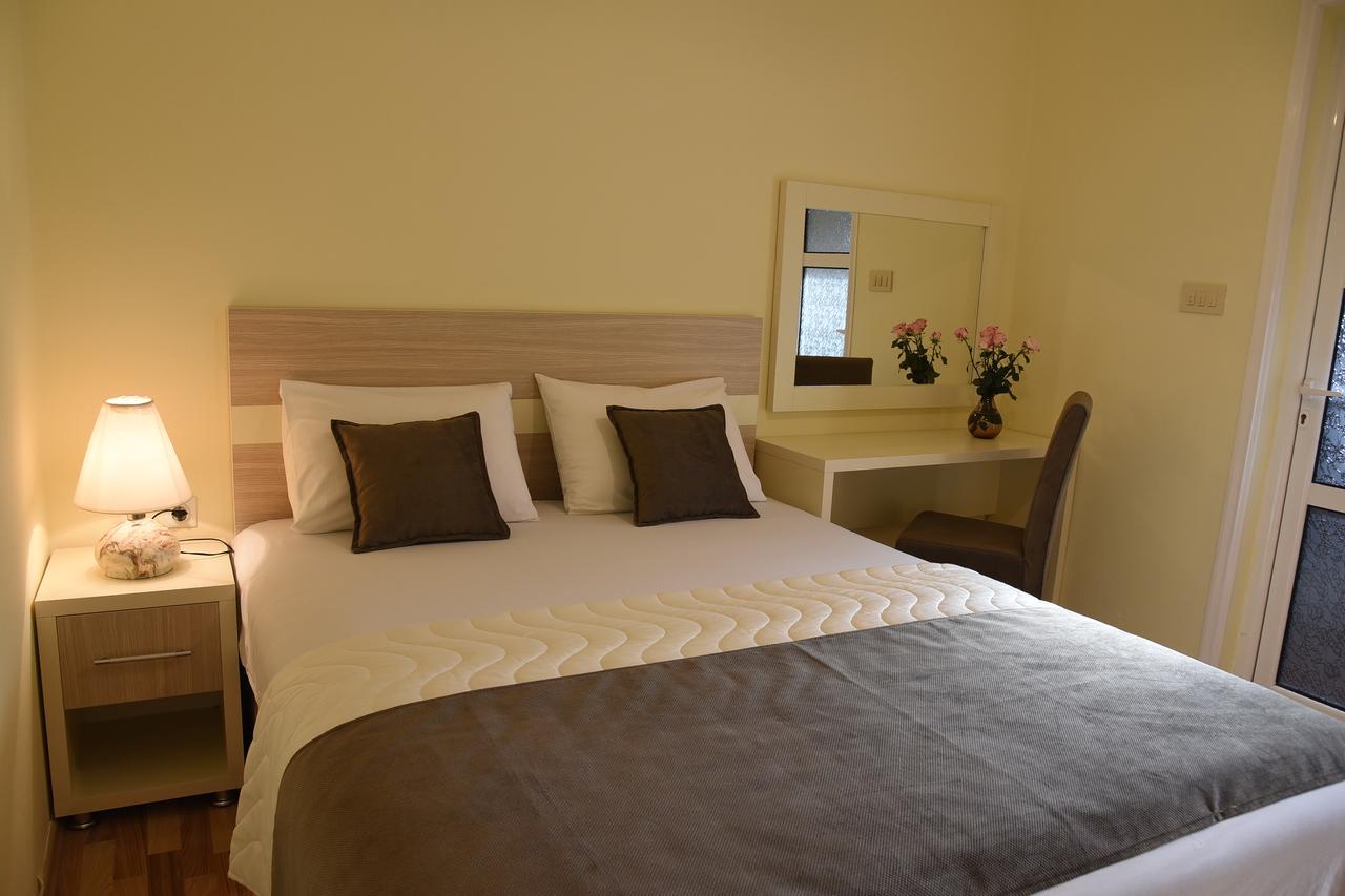 Apartments & Rooms Jelka Kotor Extérieur photo